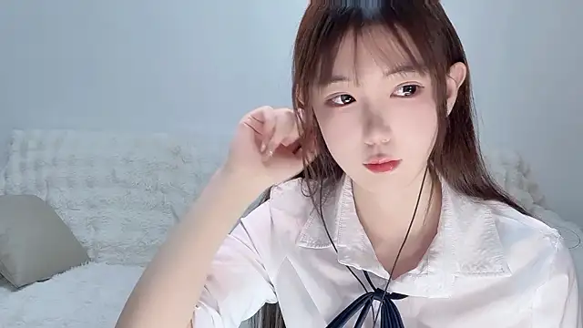 Xiao-runbao online show from 12, 11, 2025