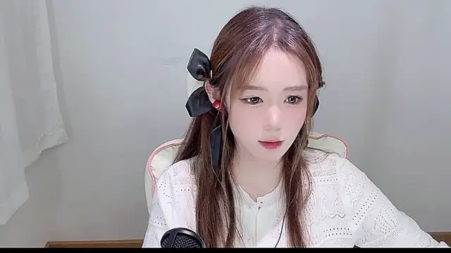 Xiao-runbao online show from 25, 9, 2025