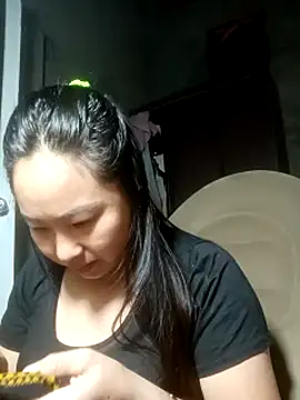 suki-lady online show from 4, 11, 2025