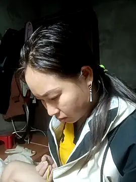 suki-lady online show from 23, 11, 2025