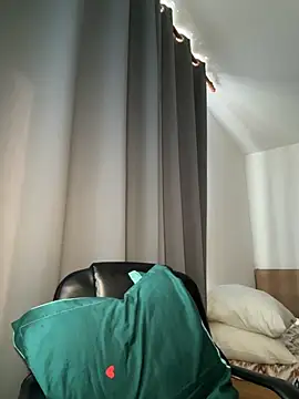 -RAHELA- online show from 1, 11, 2025