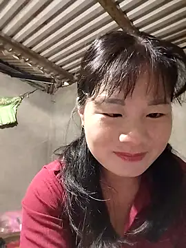 kute-00 online show from 25, 10, 2025