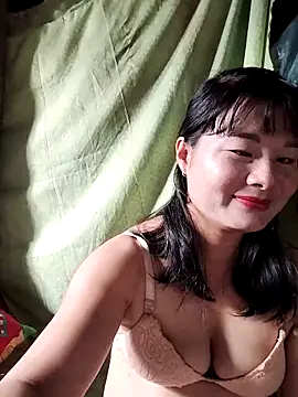 kute-00 online show from 15, 10, 2025