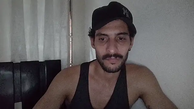 Snapshot of mochakkdj chatting on 20, 10, 2025 mochakkdj online show from 20, 10, 2025