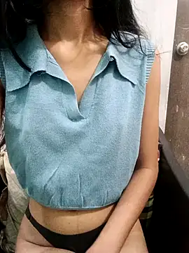 Daizy Shah online show from 2, 11, 2025