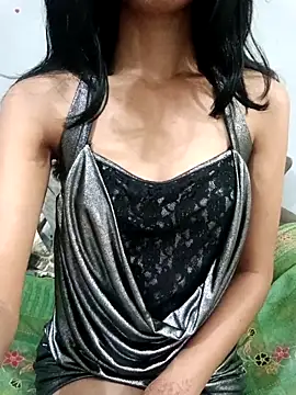 Daizy Shah online show from 8, 3, 2026