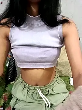 Daizy Shah online show from 11, 4, 2026