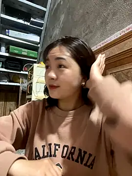 Lonnina online show from 12, 11, 2025