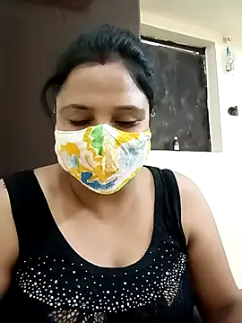 Shikha-mehra7 online show from 4, 10, 2025