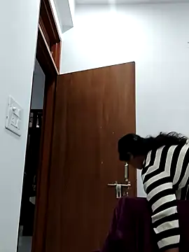 Shikha-mehra7 online show from 12, 2, 2026