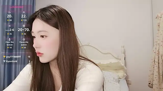 Luna 868 online show from 21, 11, 2025