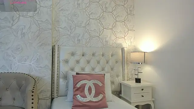 amara rousse online show from 15, 12, 2025