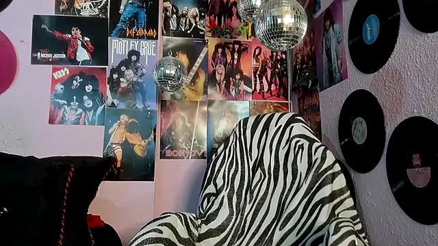 Avril Maria online show from 13, 2, 2026