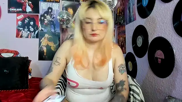 Avril Maria online show from 12, 4, 2026