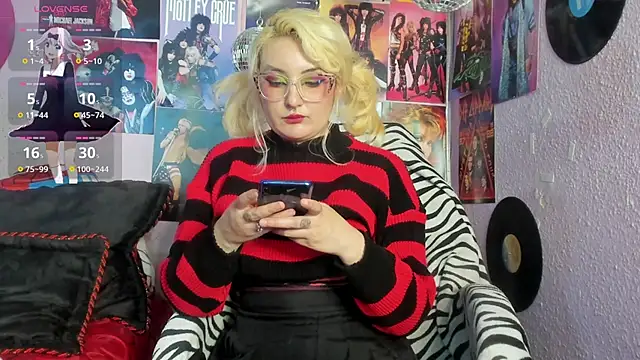 Avril Maria online show from 10, 10, 2025