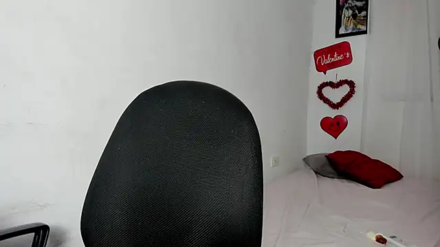 Laura and Kevin online show from 24, 2, 2026