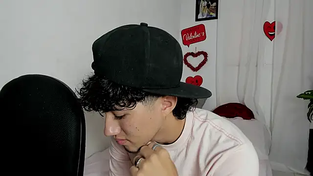 Laura and Kevin online show from 22, 2, 2026