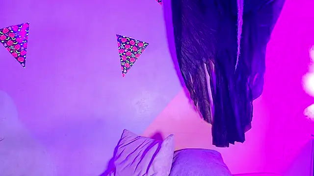 Laura and Kevin online show from 30, 10, 2025