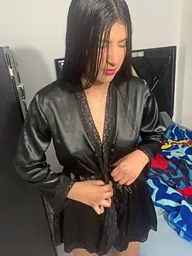 zoeandangel online show from 3, 10, 2025