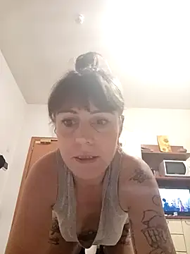 Snapshot of Nikita2406 chatting on 25, 10, 2025 Nikita2406 online show from 25, 10, 2025