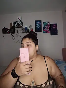 Snapshot of kendra_lil_evill chatting on 25, 5, 2026 kendra lil evill online show from 25, 5, 2026