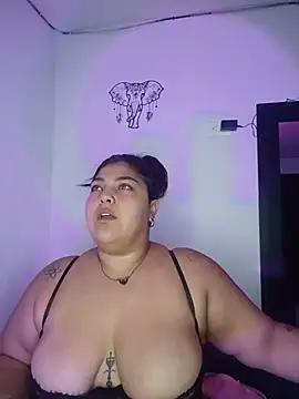 kendra lil evill online show from 17, 5, 2026