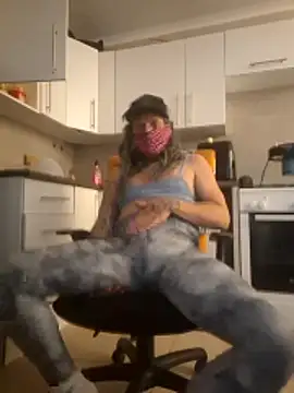 Snapshot of macmaddy8989 chatting on 22, 2, 2026 macmaddy8989 online show from 22, 2, 2026