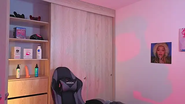 onlinenico online show from 11, 9, 2025