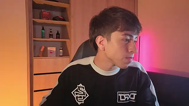 onlinenico online show from 11, 11, 2025