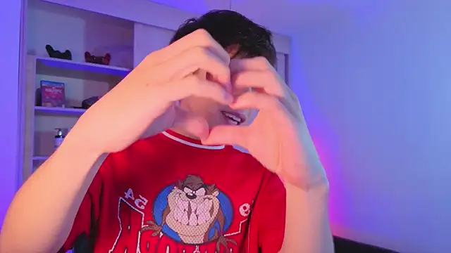 onlinenico online show from 6, 10, 2025