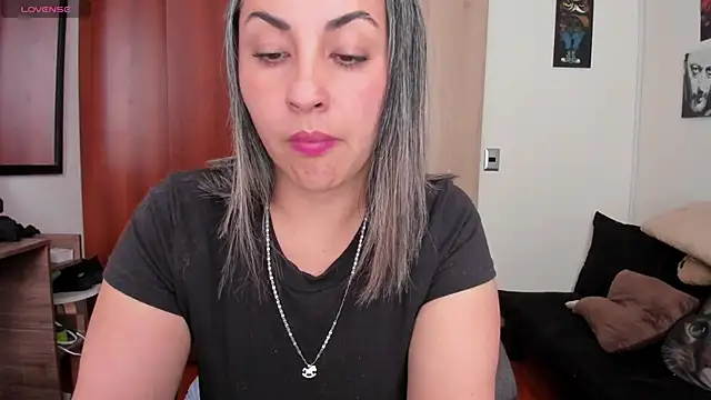 moonligth18 online show from 16, 4, 2026