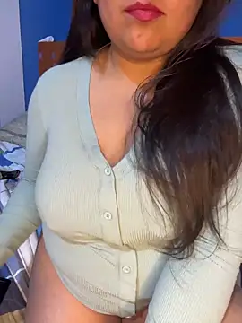 Snapshot of Luci_Sweet22 chatting on 29, 3, 2026 Luci Sweet22 online show from 29, 3, 2026