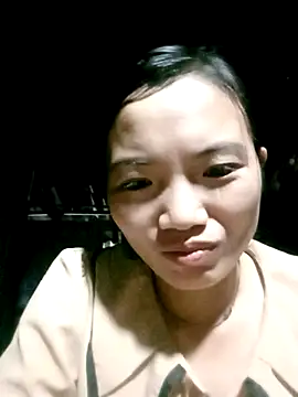 ngan-cute online show from 12, 10, 2025