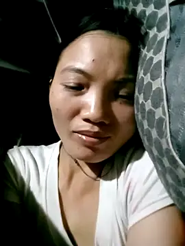 ngan-cute online show from 24, 10, 2025