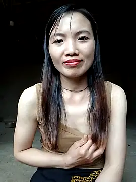 ngan-cute online show from 6, 10, 2025