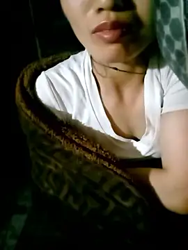 ngan-cute online show from 22, 10, 2025