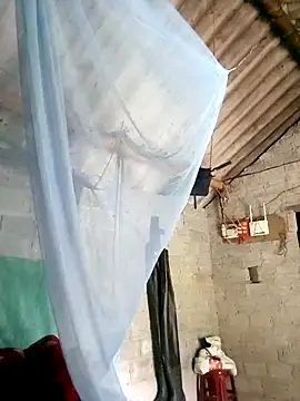 ngan-cute online show from 19, 10, 2025