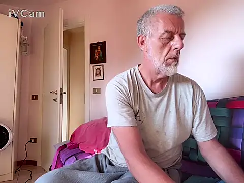 Snapshot of Pigna16PSRN chatting on 29, 5, 2026 Pigna16PSRN online show from 29, 5, 2026