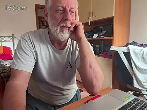 Snapshot of Pigna16PSRN chatting on 10, 2, 2026 Pigna16PSRN online show from 10, 2, 2026