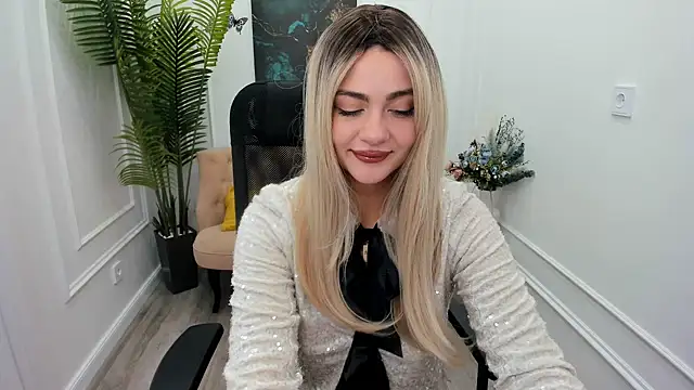 LeslieMineg online show from 26, 11, 2025