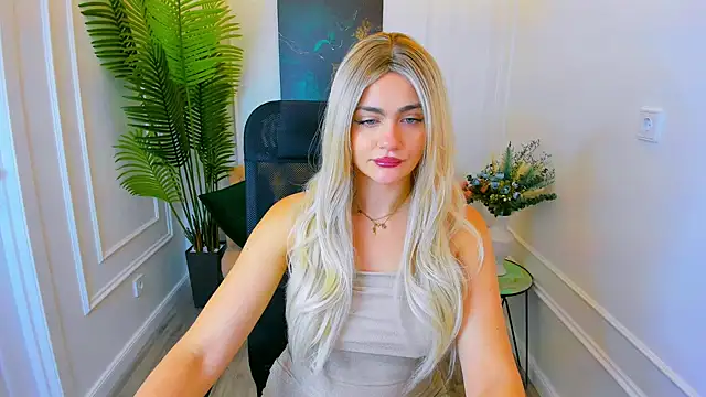 LeslieMineg online show from 19, 9, 2025