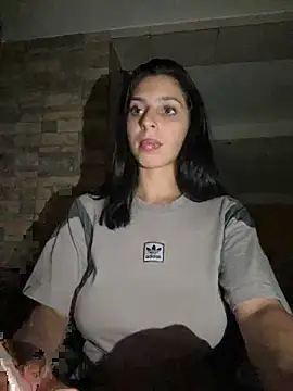 Laraa201 online show from 16, 10, 2025