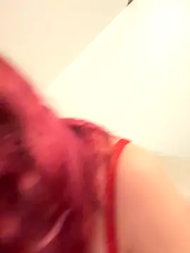 Saphyra Secret online show from 23, 10, 2025