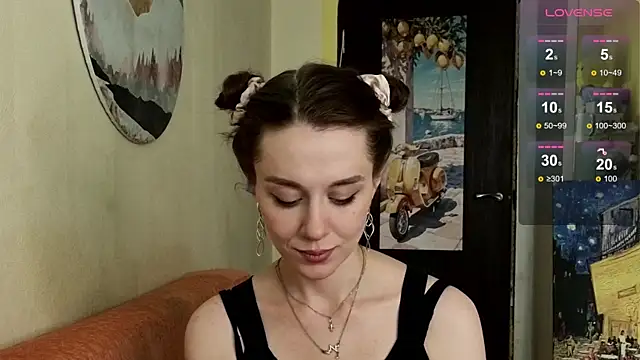 SkyHelen online show from 8, 6, 2026