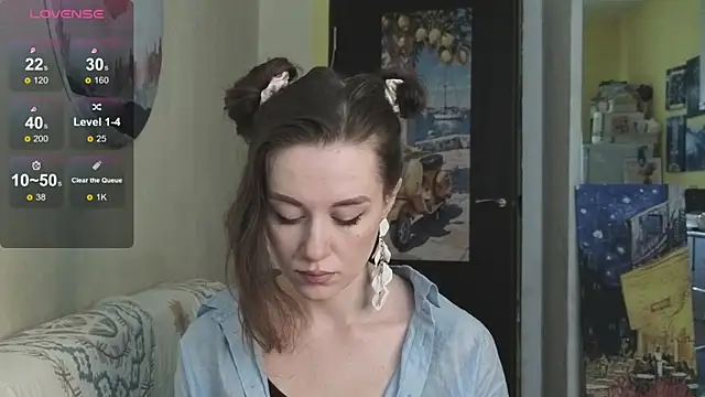 SkyHelen online show from 15, 4, 2026