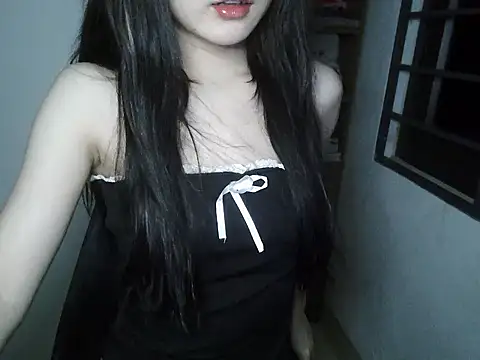 Snapshot of Annabelle-e chatting on 11, 9, 2025 Annabelle-e online show from 11, 9, 2025