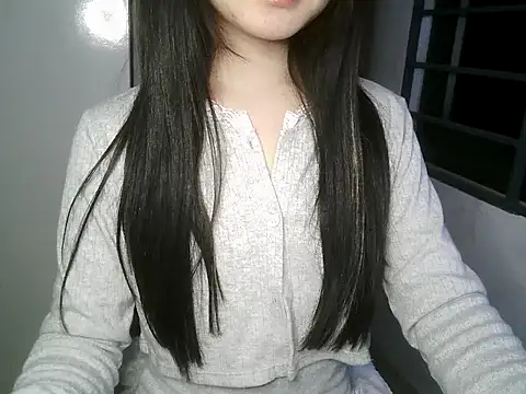 Snapshot of Annabelle-e chatting on 6, 1, 2026 Annabelle-e online show from 6, 1, 2026