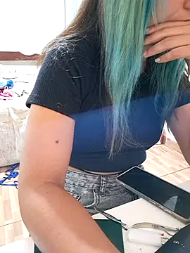 euahotmarii20 online show from 15, 10, 2025