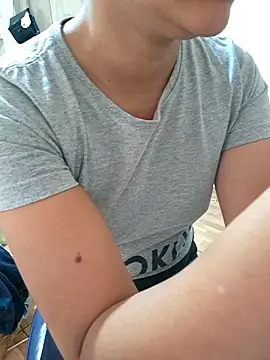 euahotmarii20 online show from 29, 9, 2025