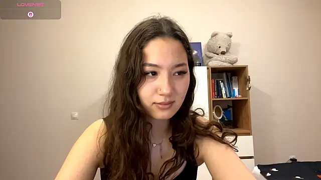 Sakuravice online show from 9, 11, 2025